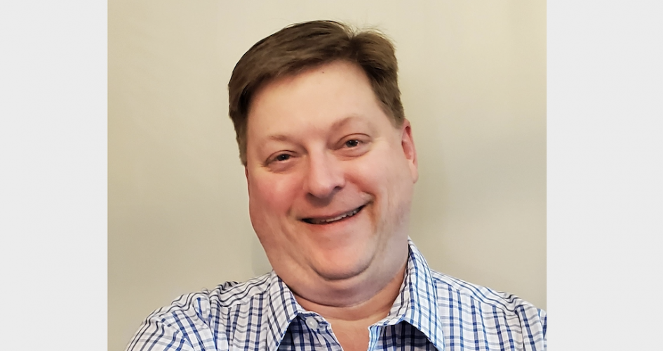 NHCC’s 2021 Excellence in Education awardee faculty member Dave Mantini smiling for the camera