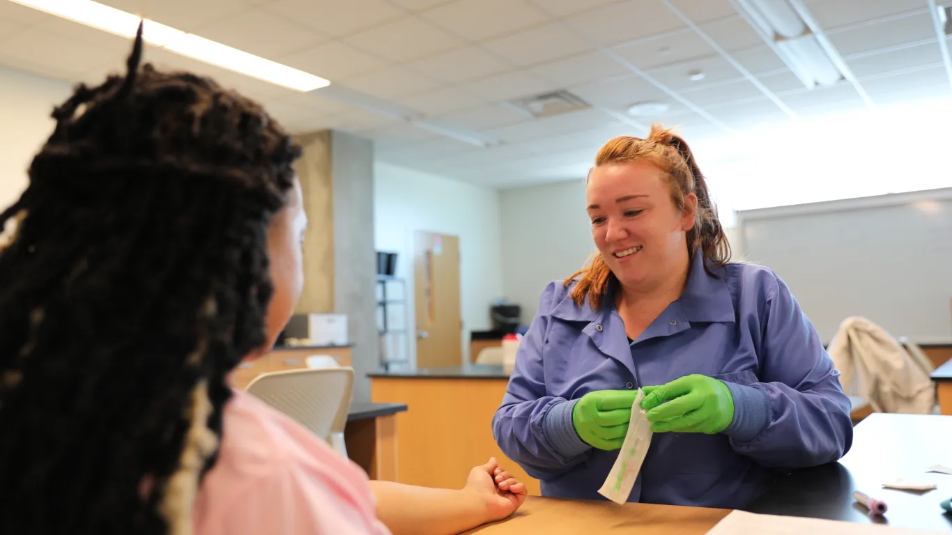 Phlebotomy students in the lab 