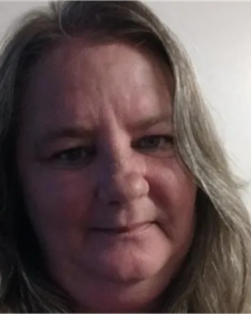 Cynthia Johanek