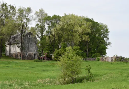 barn by a students house