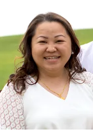 this is a smiling headshot photo of new NHCC CARE Center staff, Nee Na Xiong. 